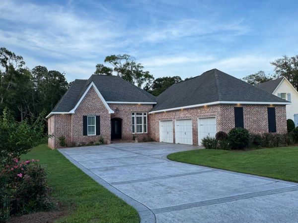 5606 Caymus Cove, Ocean Springs, MS 39564