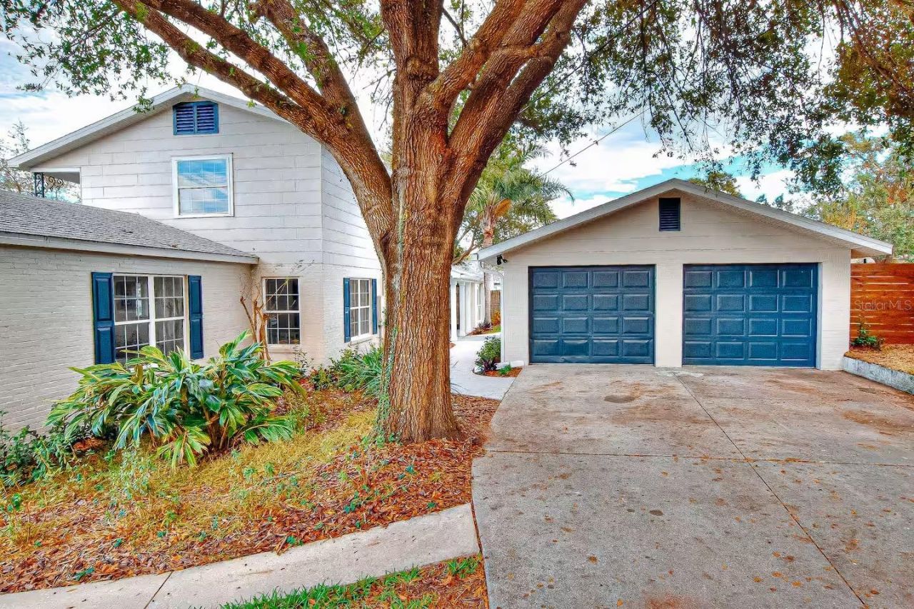 1302 Lake Elbert Dr SE , Winter Haven, FL 33880 Photo