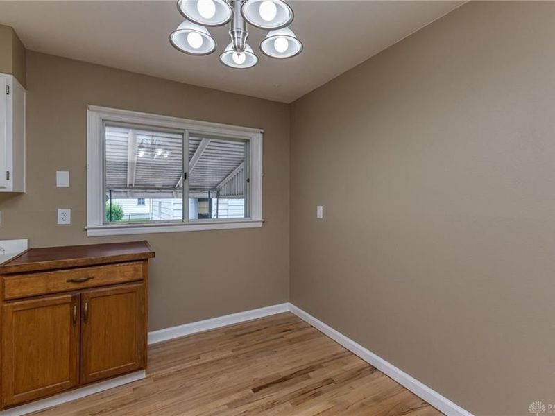 116 S Hayden Avenue, Dayton, OH 45431 Photo 9