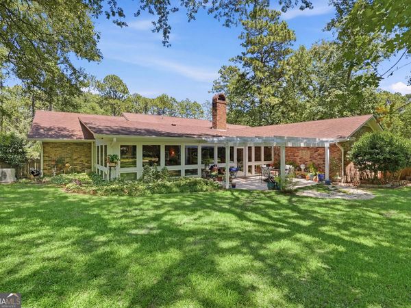 102 Sunset Drive, Statesboro, GA 30458