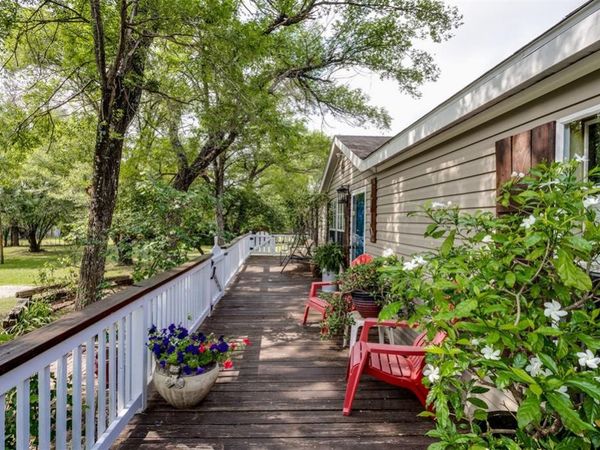 1710 N Ivey Lane, Tecumseh, OK 74873