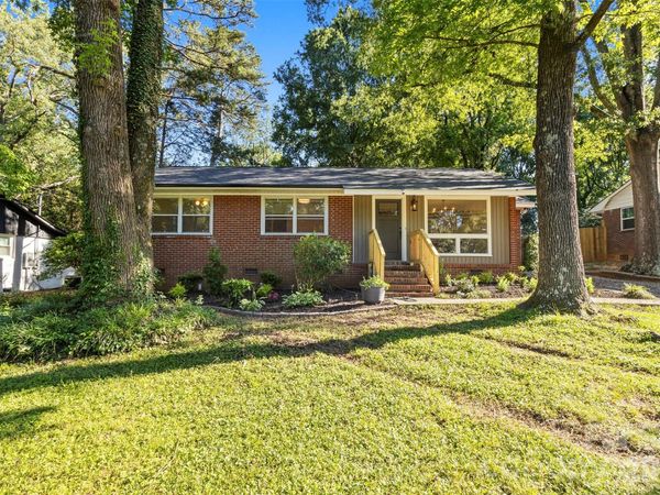 3840 Colebrook Road, Charlotte, NC 28215