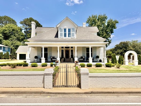 602 Clayton Ave., Tupelo, MS 38804
