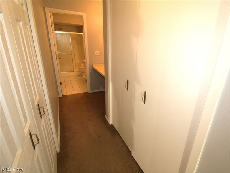 1217 W River Road N, Unit D1, Elyria, OH 44035 Photo 22