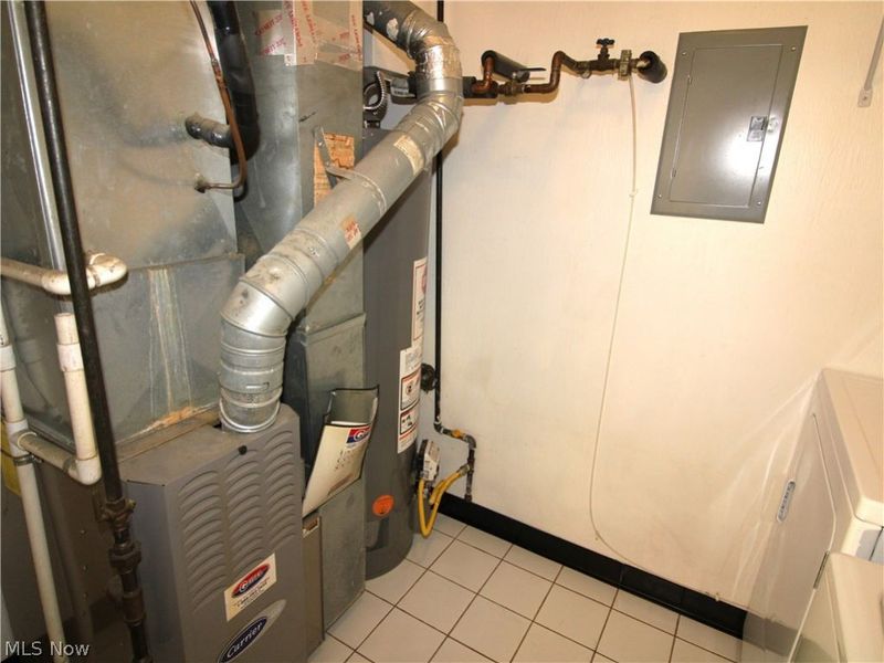 1217 W River Road N, Unit D1, Elyria, OH 44035 Photo 33