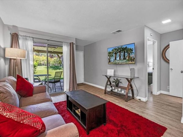 2860 N Los Felices Road, Unit 101, Palm Springs, CA 92262