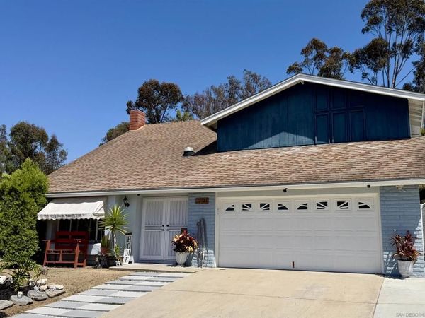 12543 Via Diego, San Diego, CA 92040