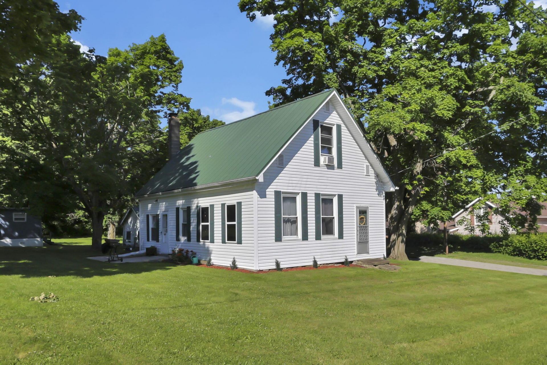 110 S Walnut Street , Lithopolis, OH 43136 Main Photo