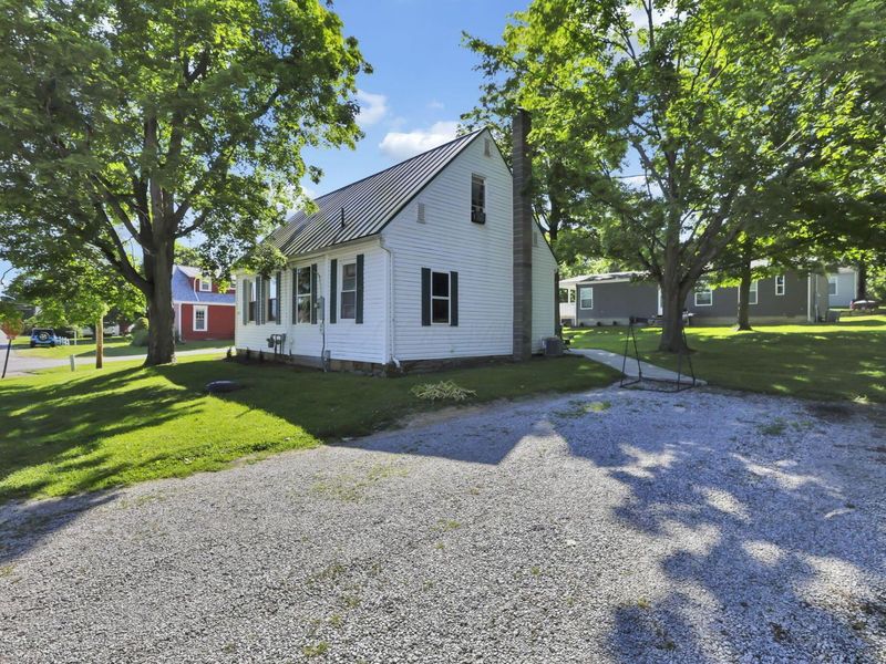 110 S Walnut Street , Lithopolis, OH 43136 Photo 6