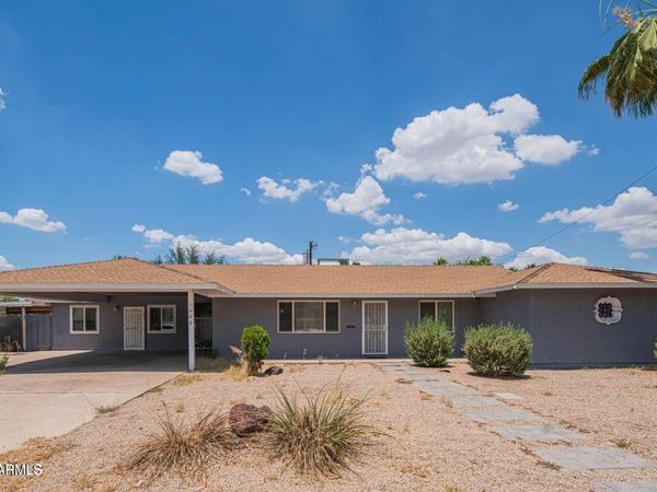 1648 E MITCHELL Drive, Phoenix, AZ 85016