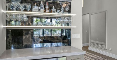 724 W Pleasant Oak Trail, Reno, NV 89509 Photo