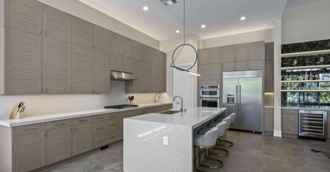 724 W Pleasant Oak Trail, Reno, NV 89509 Photo