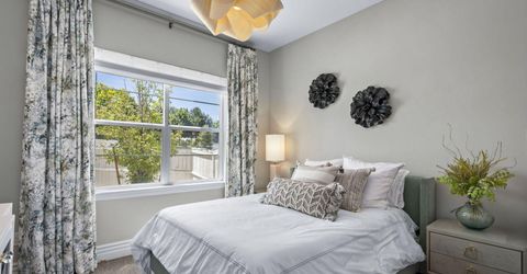 724 W Pleasant Oak Trail, Reno, NV 89509 Photo