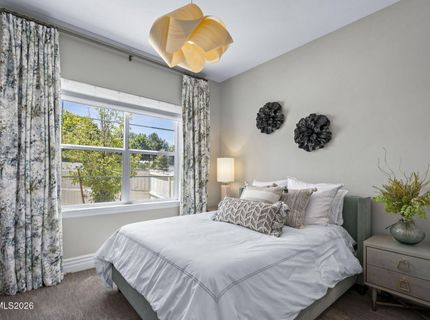 724 W Pleasant Oak Trail, Reno, NV 89509 Photo
