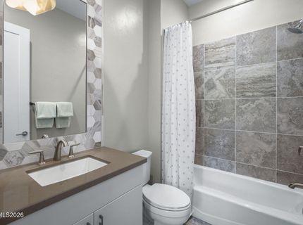 724 W Pleasant Oak Trail, Reno, NV 89509 Photo