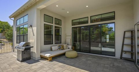 724 W Pleasant Oak Trail, Reno, NV 89509 Photo
