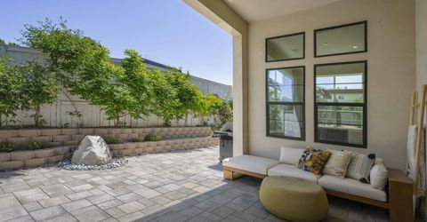 724 W Pleasant Oak Trail, Reno, NV 89509 Photo