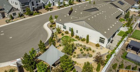724 W Pleasant Oak Trail, Reno, NV 89509 Photo