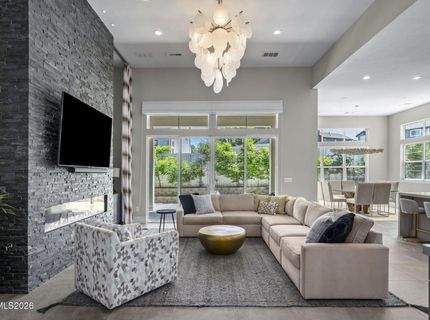 724 W Pleasant Oak Trail, Reno, NV 89509 Photo