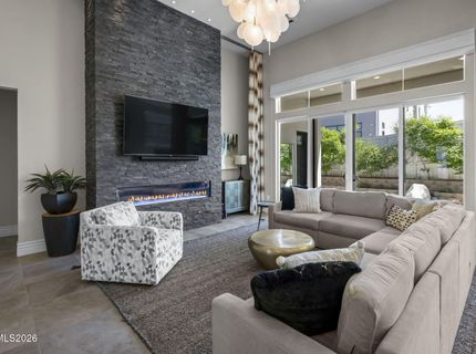 724 W Pleasant Oak Trail, Reno, NV 89509 Photo