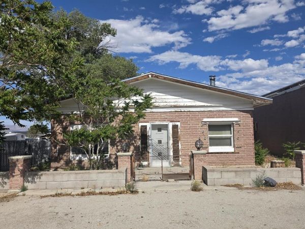 530 K Street, Hawthorne, NV 89415