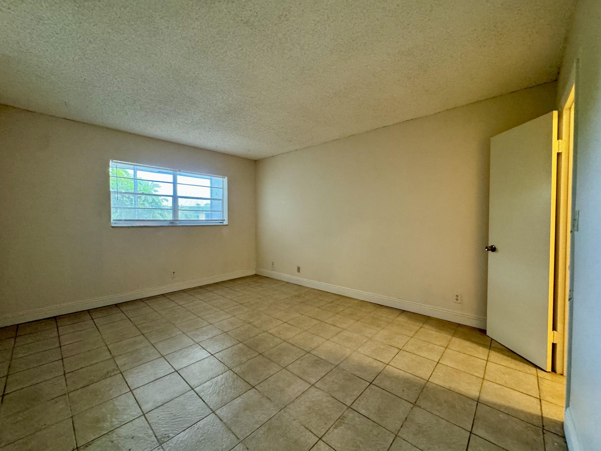 6505 Winfield Boulevard, Unit B-45, Margate, FL 33063 Photo