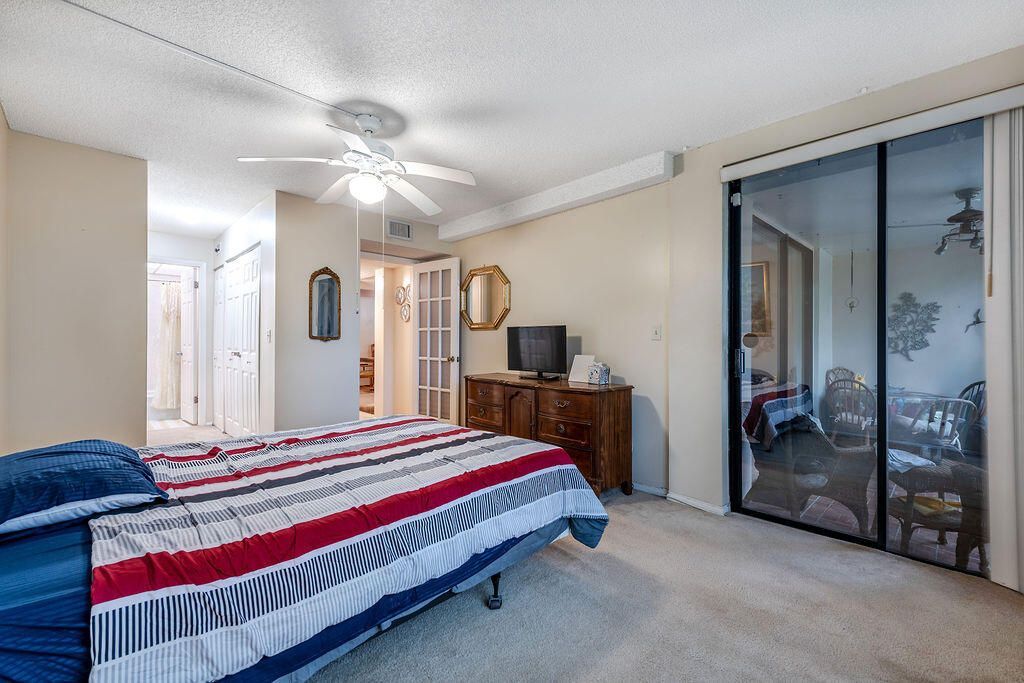 3680 Inverrary Drive, Unit 1v, Lauderhill, FL 33319 Photo