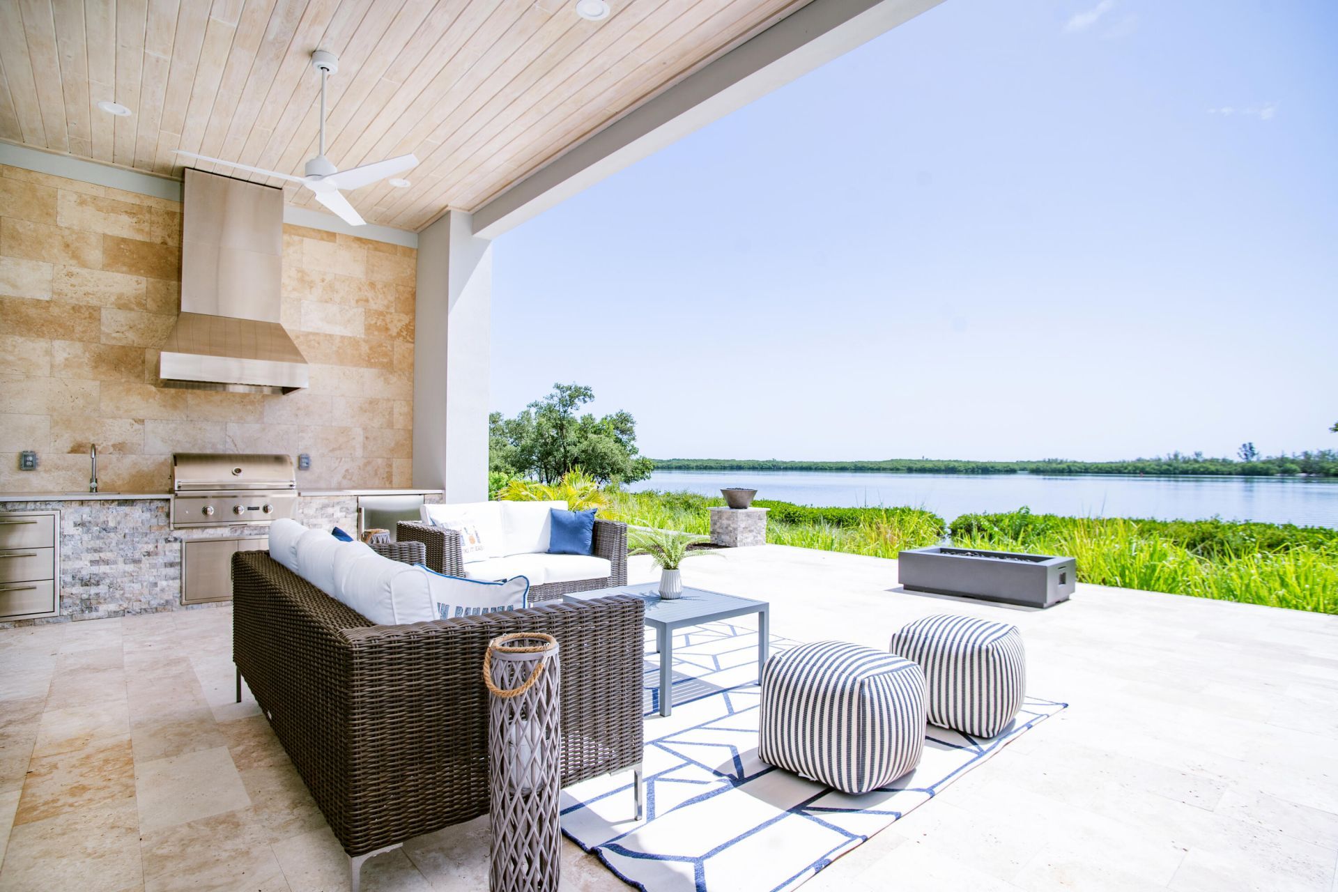 4842 S Harbor Drive, Vero Beach, FL 32967 Photo
