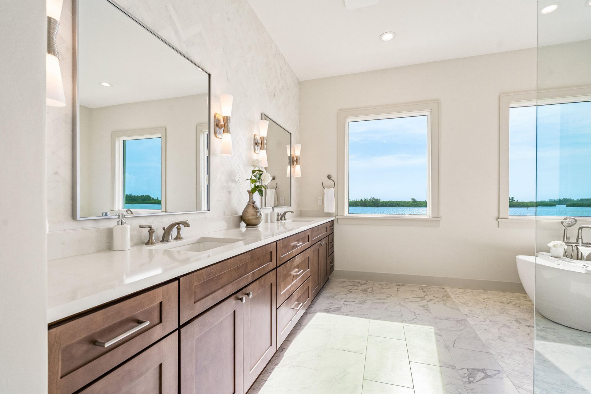 4842 S Harbor Drive, Vero Beach, FL 32967 Photo