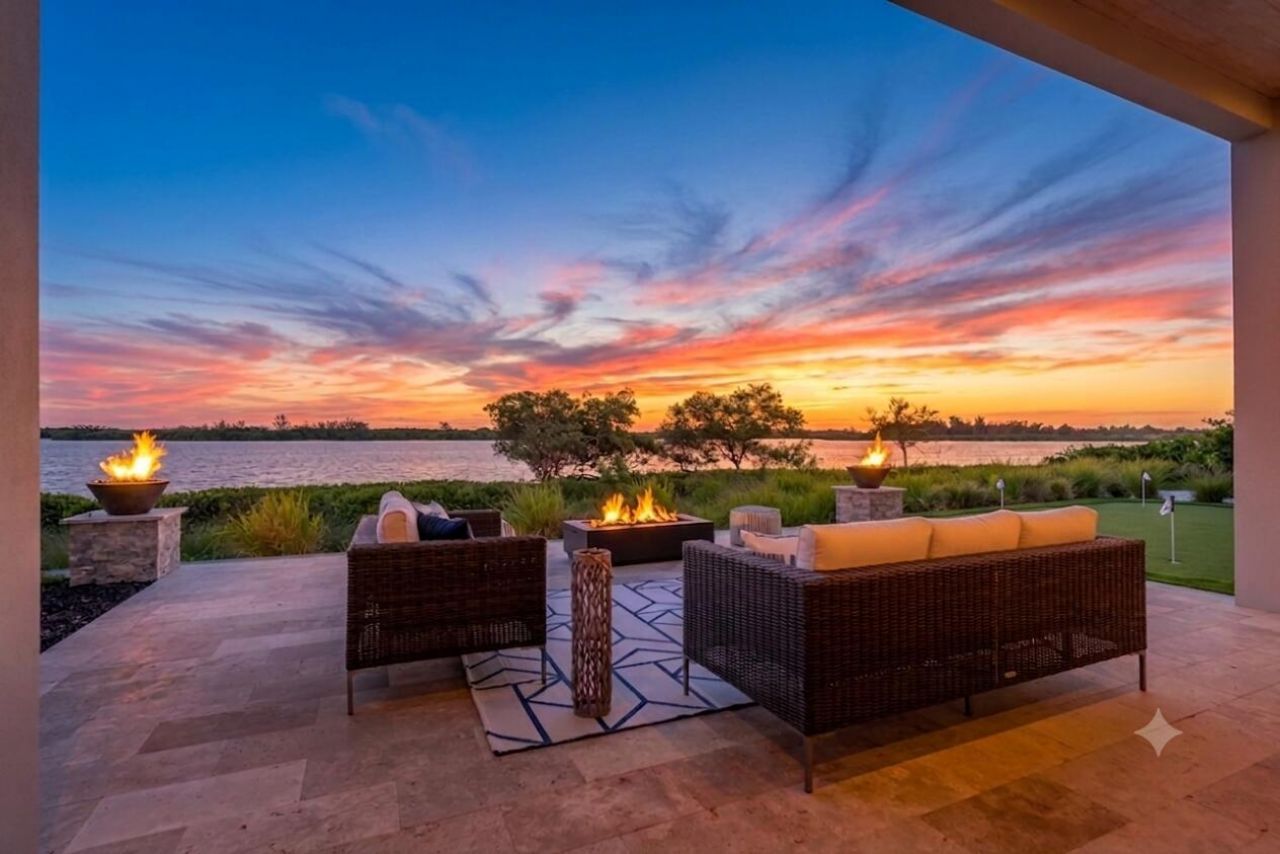 4842 S Harbor Drive, Vero Beach, FL 32967 Photo