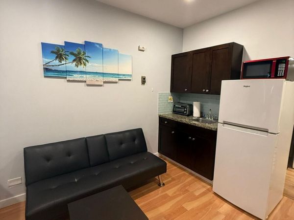 26 Diplomat Parkway, Unit 2223, Hallandale Beach, FL 33009