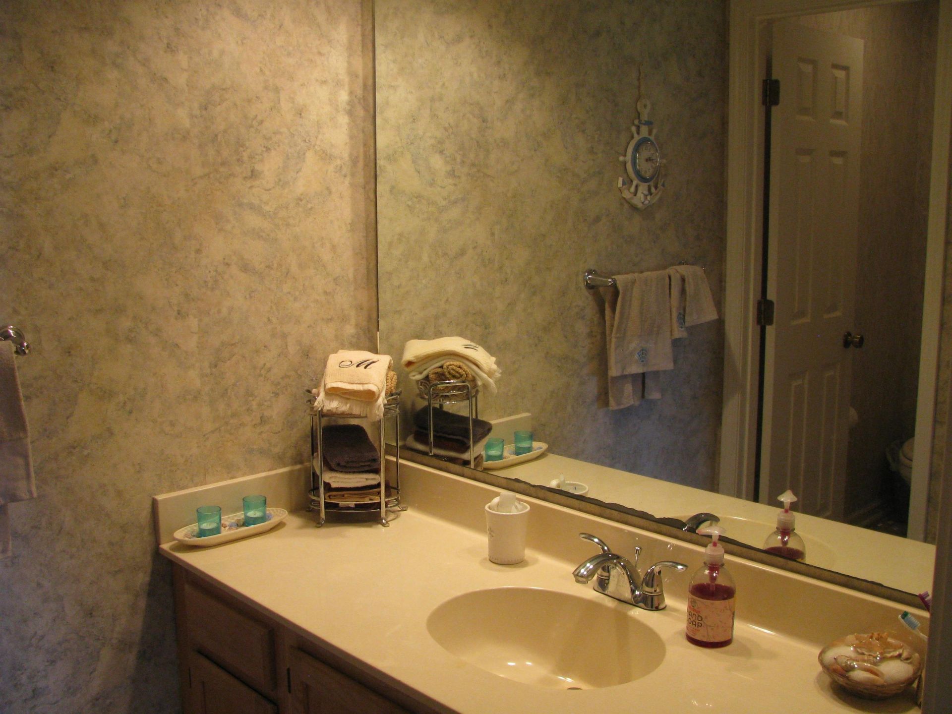 4101 Pinehurst Circle  Photo 12