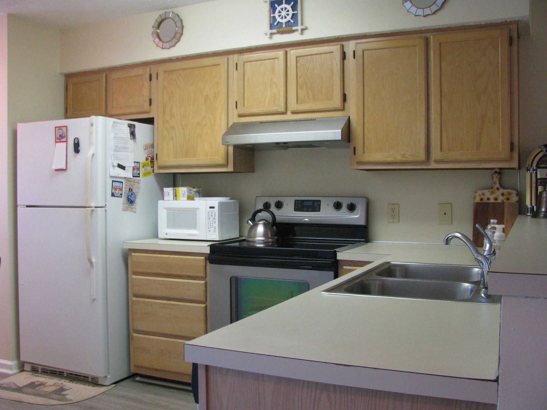 4101 Pinehurst Circle  Photo 9