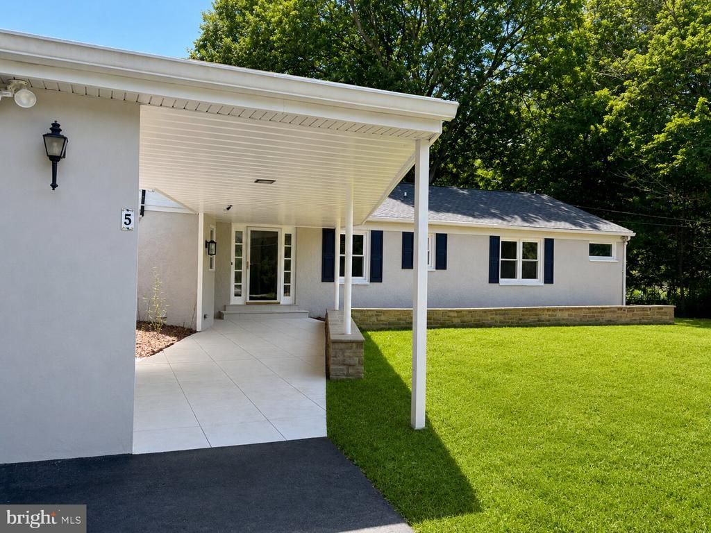 5 WAGON WHEEL COURT, GLEN ARM, MD 21057