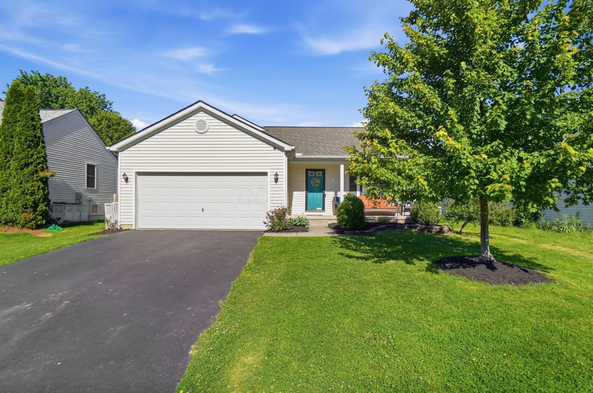 152 Rome Drive, Pataskala, OH 43062 Main Photo