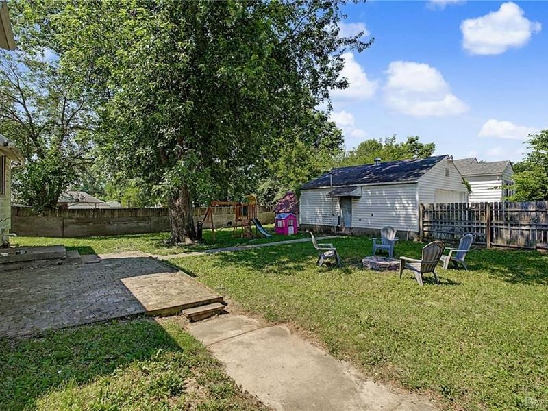 6885 Keats Drive, Harrison Township, OH 45414 Photo 26