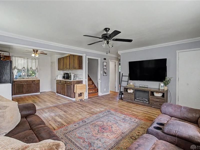 6885 Keats Drive, Harrison Township, OH 45414 Photo 7