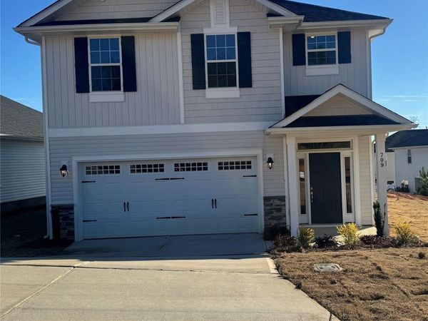 708 Inwood Hill Drive, Unit 12, Gastonia, NC 28056