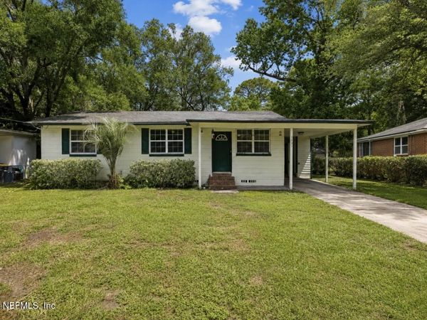 5231 POPPY Drive, Jacksonville, FL 32205