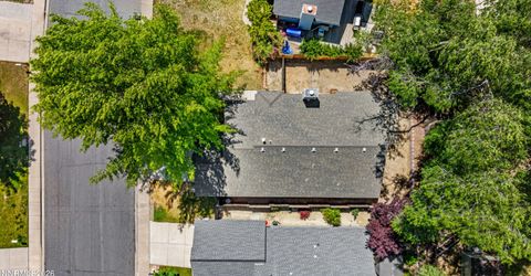 4379 Pescado Way, Reno, NV 89502 Photo