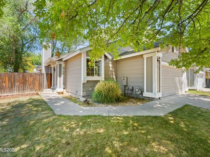 4379 Pescado Way, Reno, NV 89502 Photo