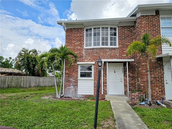 864 Courtington LN , Unit 12, FORT MYERS, FL 33919