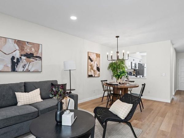134 Espanas, Escondido, CA 92026