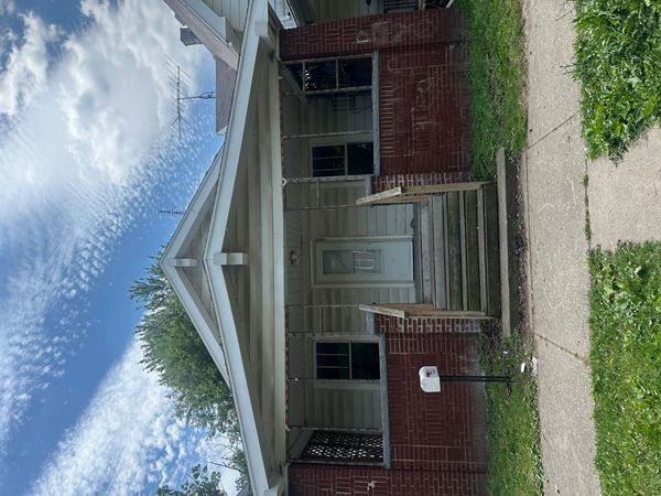 226 E Pearl Street , Toledo, OH 43608