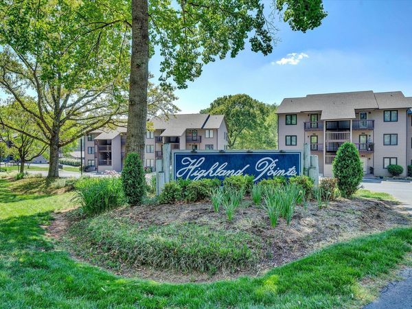 645 Montevista RD , Unit 105, Union Hall, VA 24176