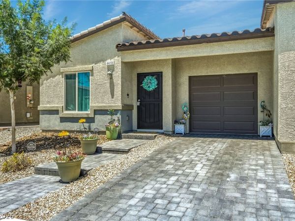 4418 Meadow Glade Avenue, North Las Vegas, NV 89084