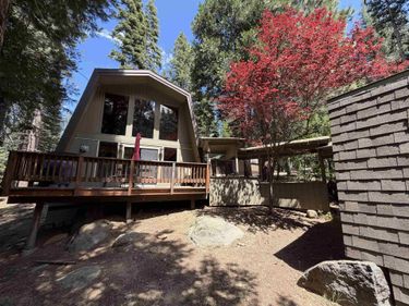 105 Marion Trail, Lake Almanor West, CA 96020