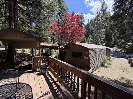105 Marion Trail, Lake Almanor, CA 96020 Photo