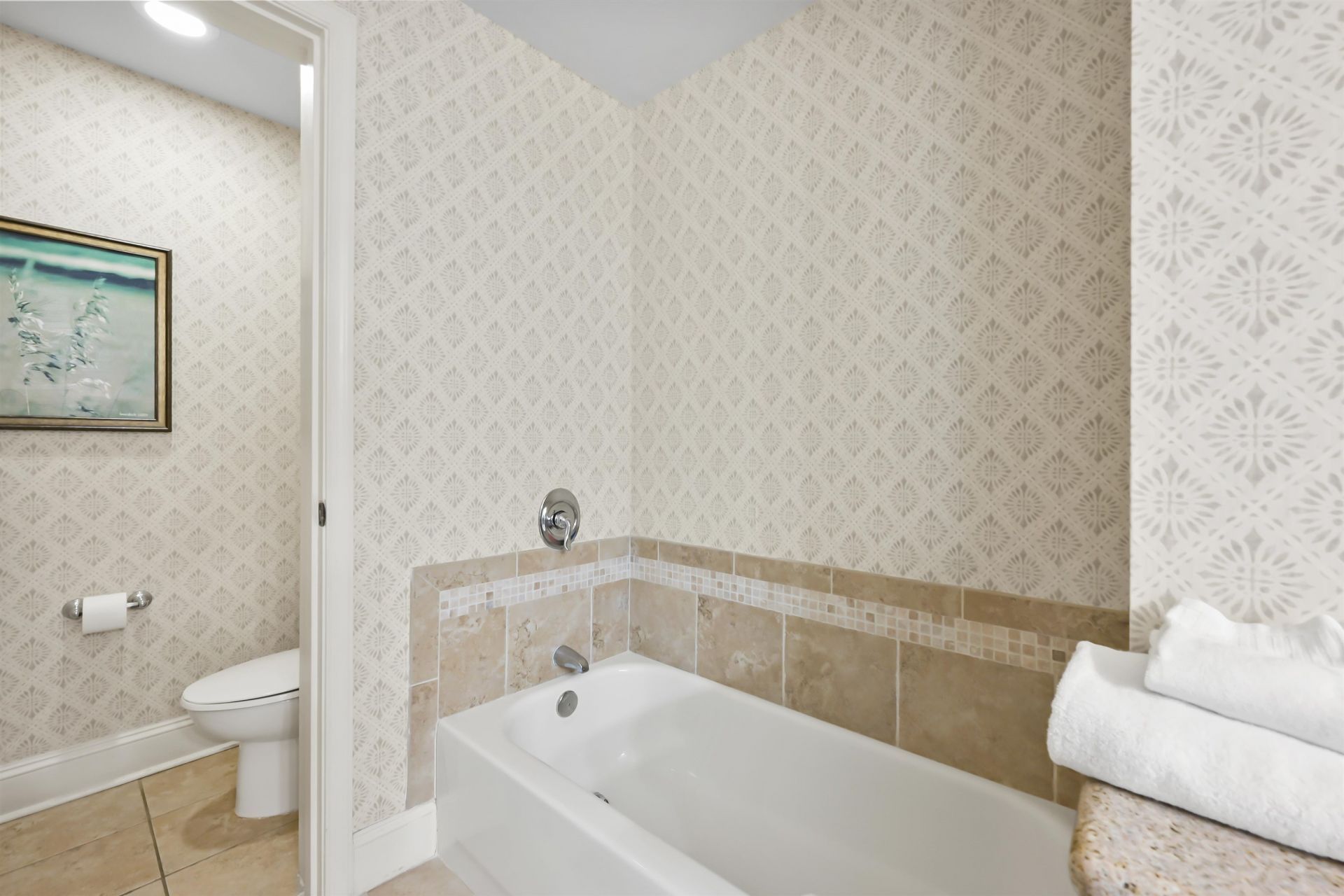 8121 Amalfi Pl.  Photo 28