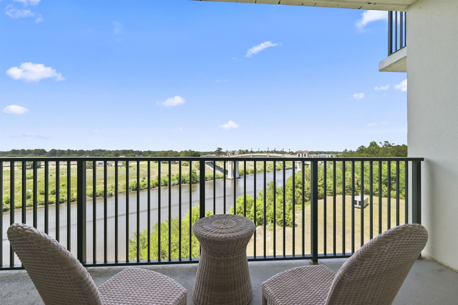 8121 Amalfi Pl.  Photo 34
